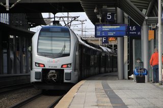 RER E à Villennes-sur-Seine