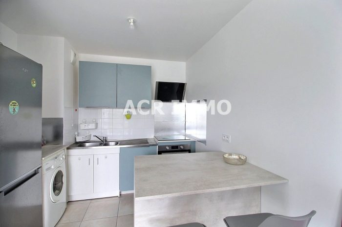 Appartement à louer, 2 pièces - Carrières-sous-Poissy 78570