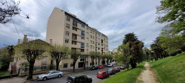 Appartement à vendre en viager, 2 pièces - Pau 64000