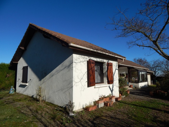 Maison individuelle à vendre en viager, 4 pièces - Monségur 64460