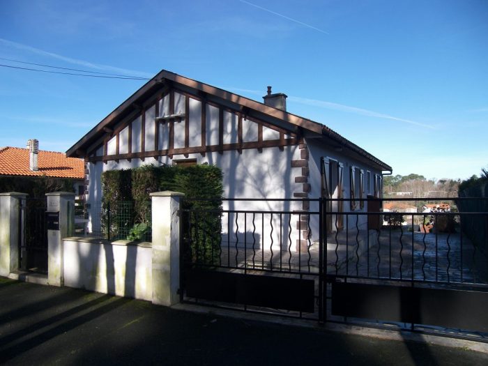 Maison individuelle à vendre en viager, 5 pièces - Biarritz 64200