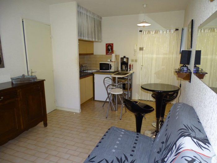 Appartement à louer, 2 pièces - 83120,Sainte-Maxime 83120