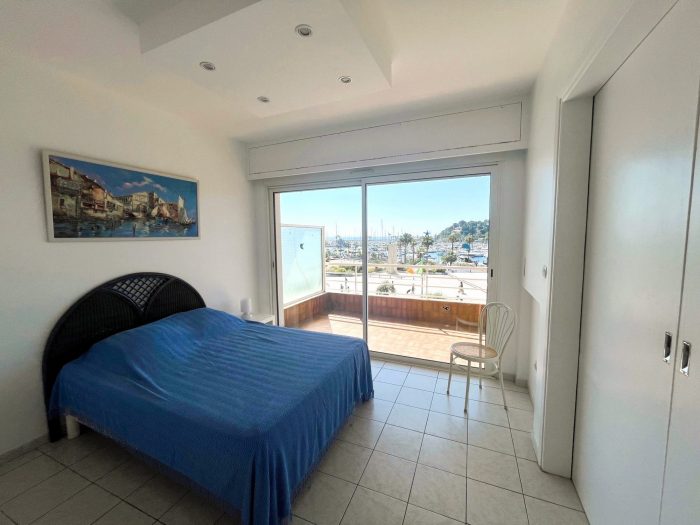 Apartment for sale, 3 rooms - Cavalaire-sur-Mer 83240