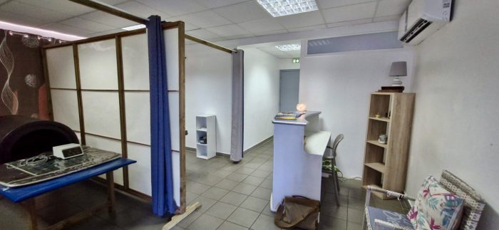 Bureau à louer, 72 m² - Arue 98701