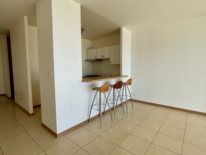 Appartement à vendre, 2 pièces - Faaa 98704