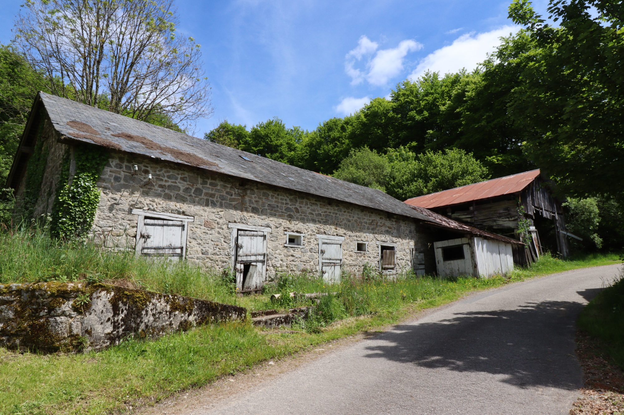 Vente Immeuble LACELLE 19170 Corrze FRANCE