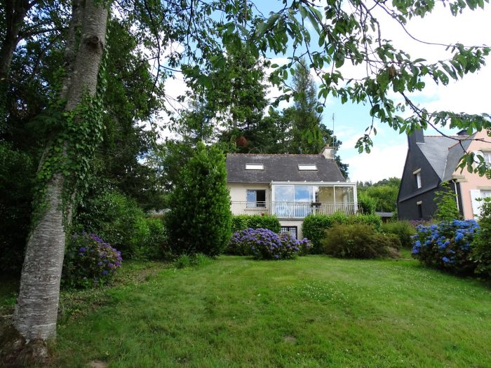 Photo COTES D'ARMOR, proche de Mûr-de-Bretagne.  Une maison individuelle de 3 chambres à vendre avec vue sur le lac de Guerlédan image 23/26
