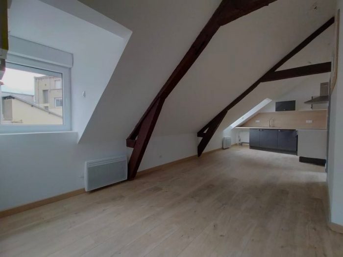 Appartement à louer, 3 pièces - Montluçon 03100