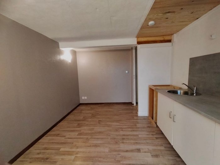 Appartement à louer, 2 pièces - Montluçon 03100