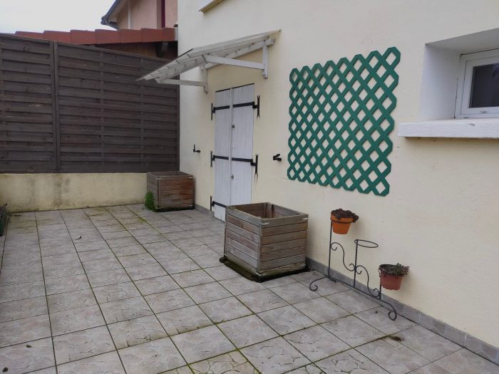 Appartement à louer, 2 pièces - Montluçon 03100