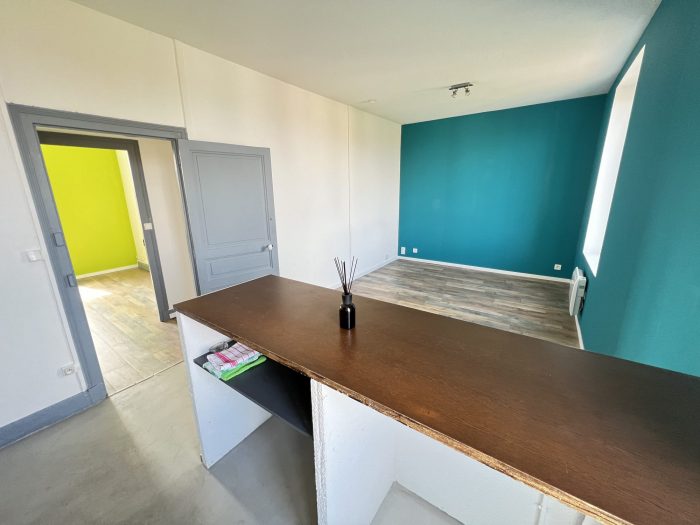 Appartement à louer, 3 pièces - Montluçon 03100