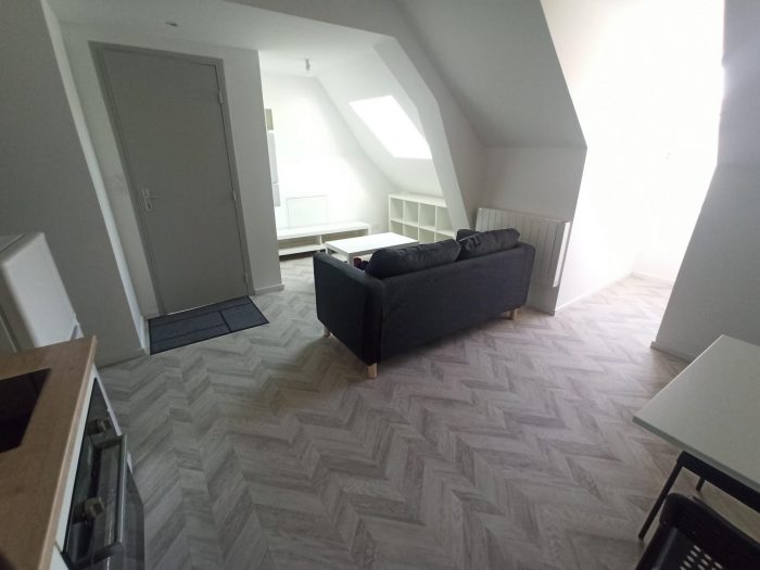 Appartement à louer, 2 pièces - Montluçon 03100