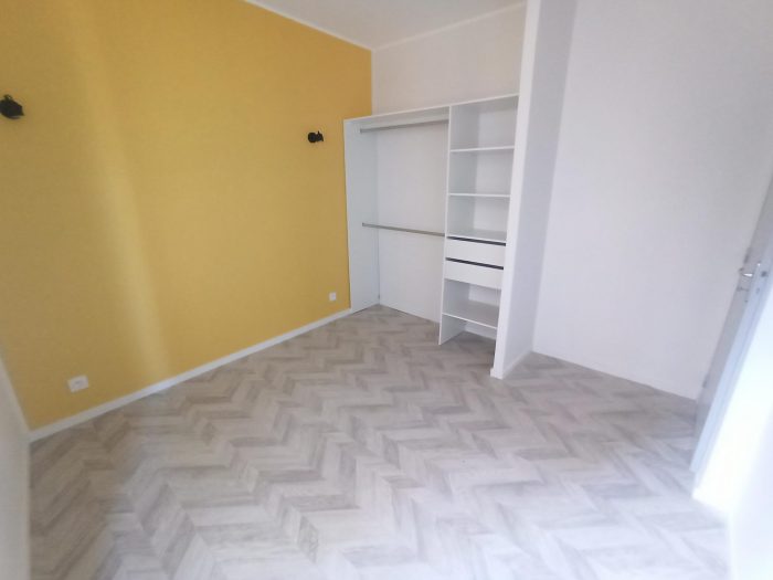 Appartement à louer, 3 pièces - Montluçon 03100