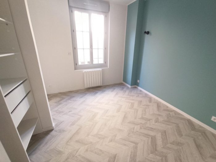 Appartement à louer, 3 pièces - Montluçon 03100