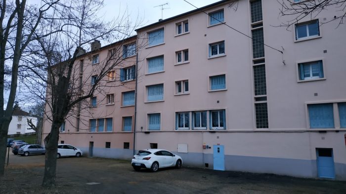 Appartement à vendre, 4 pièces - Montluçon 03100