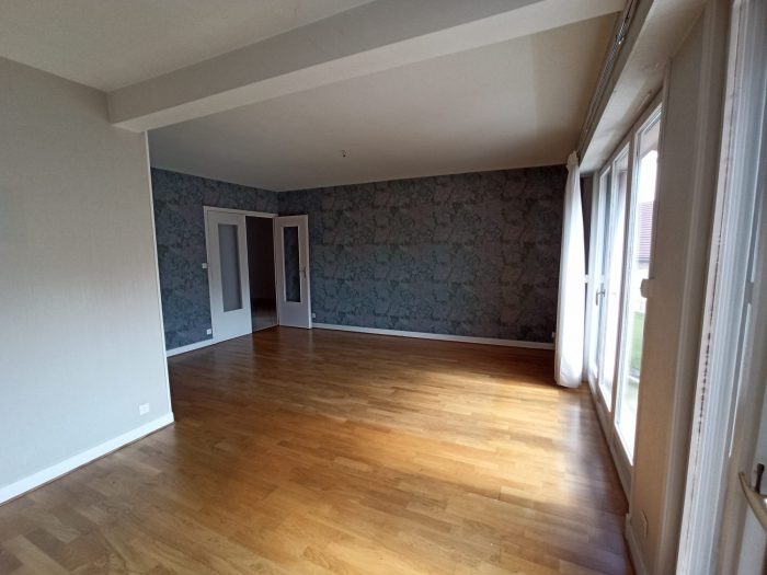 Appartement à vendre, 3 pièces - Montluçon 03100