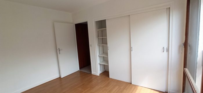 Appartement à vendre, 2 pièces - Montluçon 03100