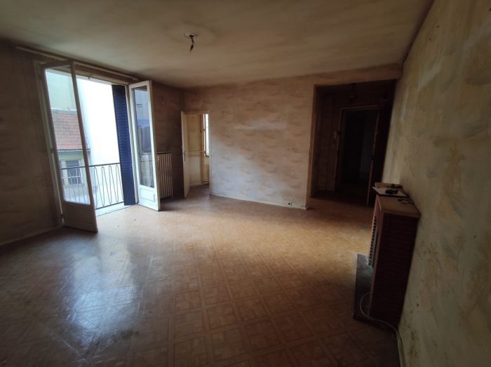 Appartement à vendre, 3 pièces - Montluçon 03100