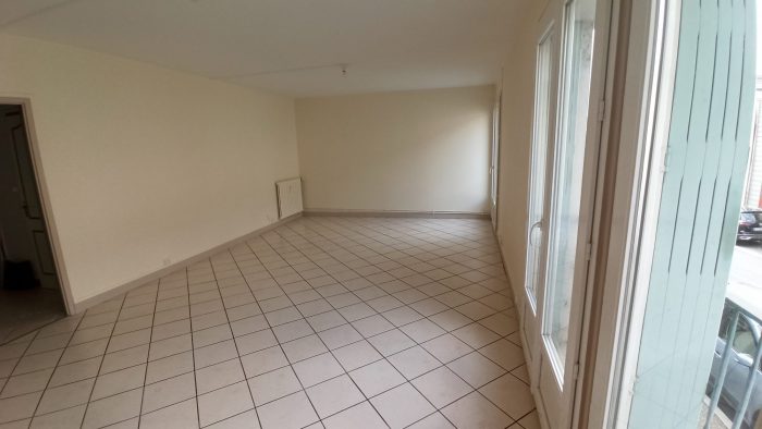 Appartement à vendre, 3 pièces - Montluçon 03100