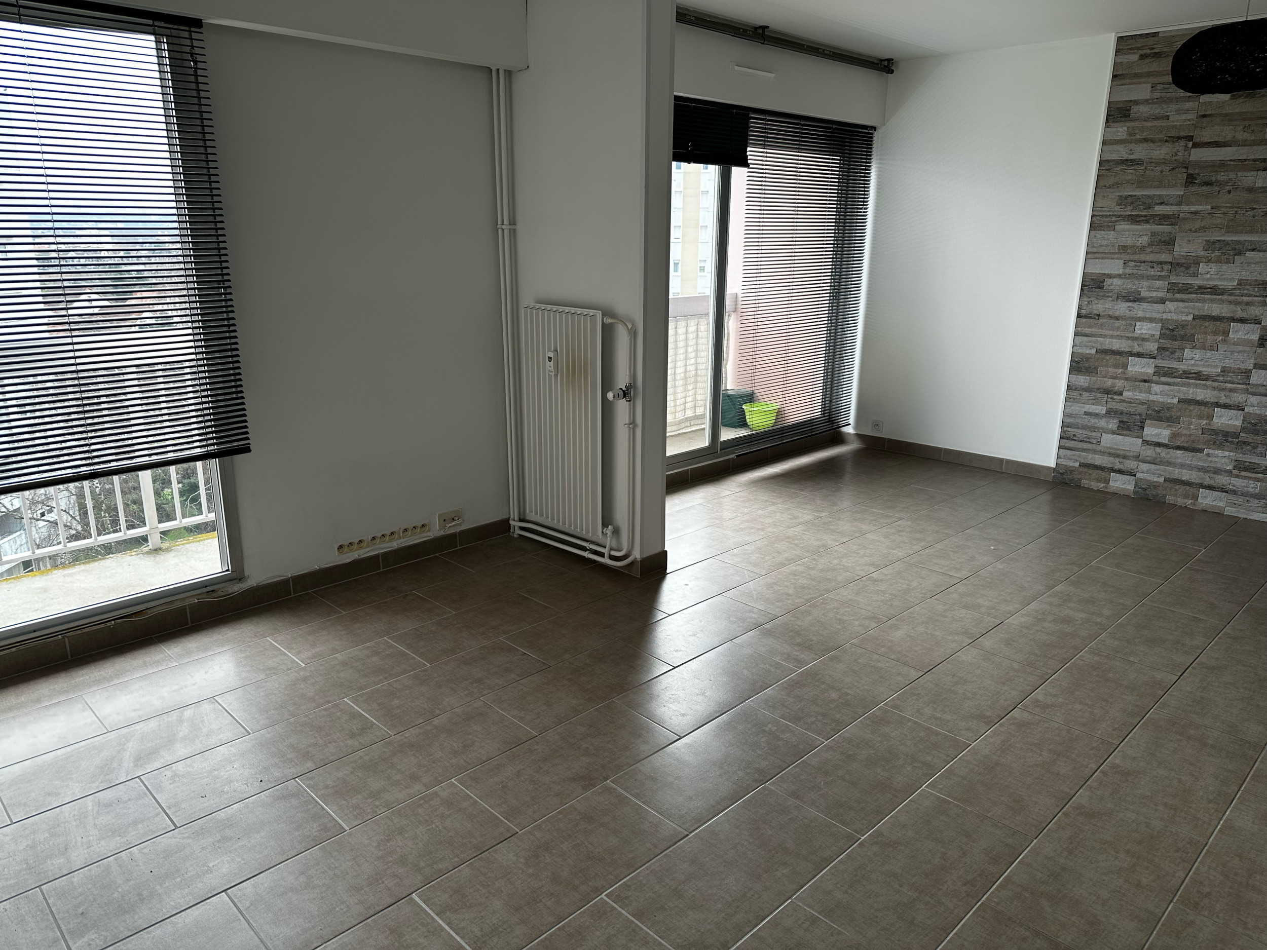 Vente Appartement MONTLUCON 03100 Allier FRANCE