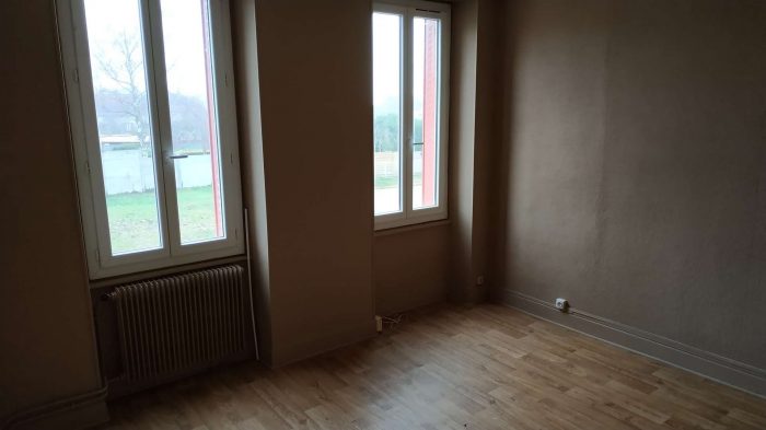 Immeuble à vendre, 190 m² - Montluçon 03100