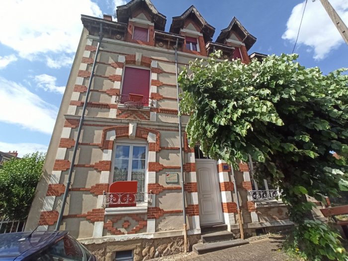 Immeuble à vendre, 245 m² - Montluçon 03100