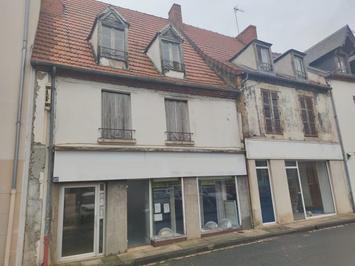 Immeuble à vendre, 350 m² - Montluçon 03100