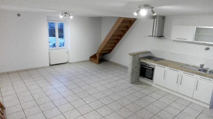 Immeuble à vendre, 650 m² - Montluçon 03100