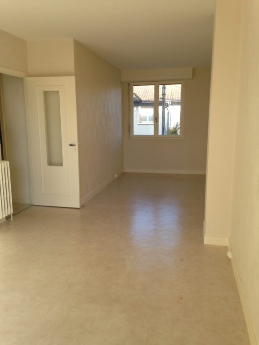 Immeuble à vendre, 1114 m² - Montluçon 03100