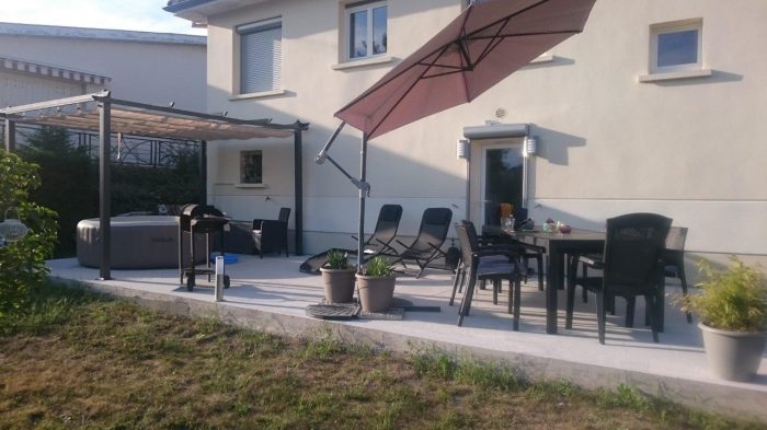 Maison individuelle à vendre, 5 pièces - Montluçon 03100