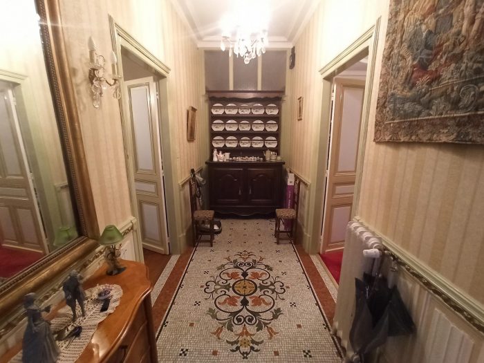 Maison bourgeoise à vendre, 11 pièces - Bourges 18000