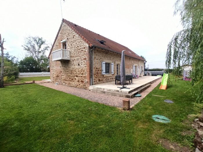 Ferme à vendre, 7 pièces - Montluçon 03100