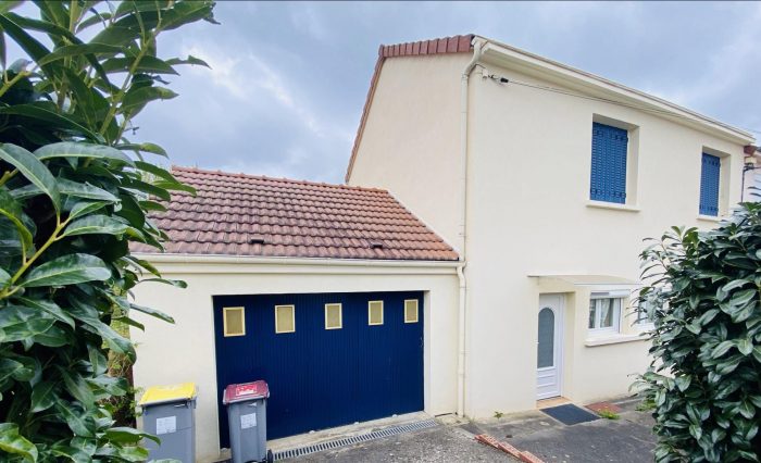 Maison à vendre, 5 pièces - Montluçon 03100