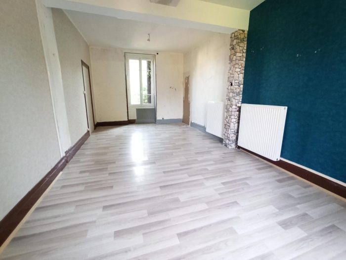 Maison individuelle à vendre, 5 pièces - Montluçon 03100