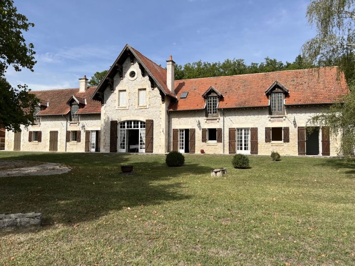 Vente Maison/Villa SAINT-AMAND-MONTROND 18200 Cher FRANCE