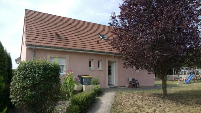 Maison individuelle à vendre, 6 pièces - Montluçon 03100