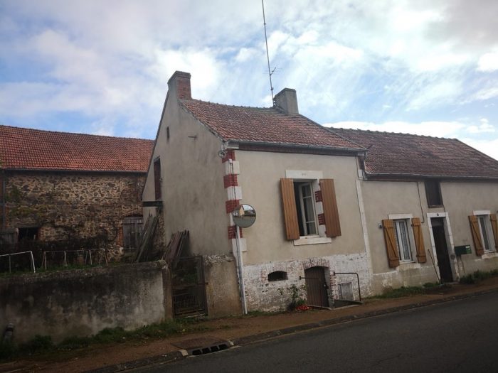 Maison ancienne à vendre, 3 pièces - Montluçon 03100