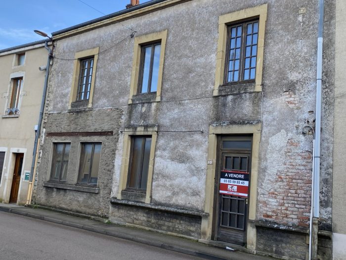Vente Maison/Villa SALORNAY-SUR-GUYE 71250 Sane et Loire FRANCE