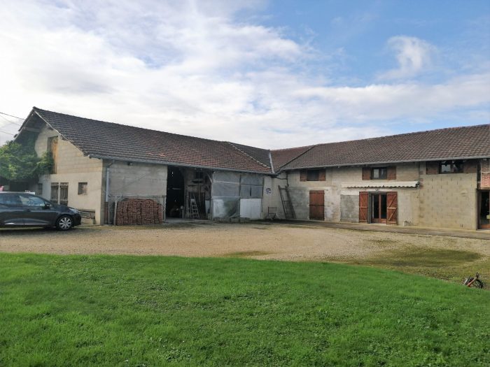 Maison ancienne à vendre, 6 pièces - Bourg-en-Bresse 01000