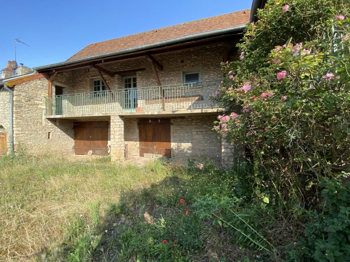 Maison ancienne à vendre, 6 pièces - Savigny-sur-Grosne 71460