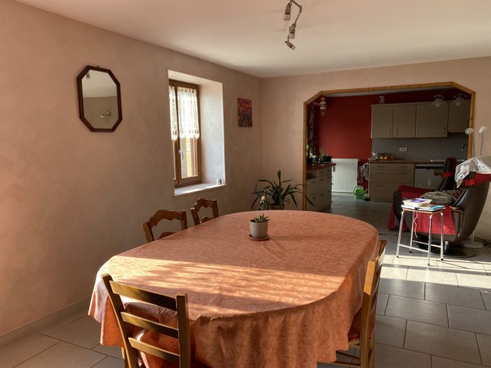 Maison ancienne à vendre, 10 pièces - Cluny 71250