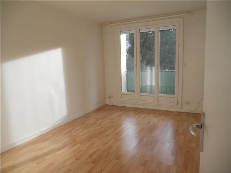 Location annuelle Appartement CREPY-EN-VALOIS 60800 Oise FRANCE