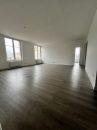 Appartement   106 m² 5 pièces