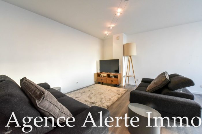 Appartement à vendre, 3 pièces - La Madeleine 59110