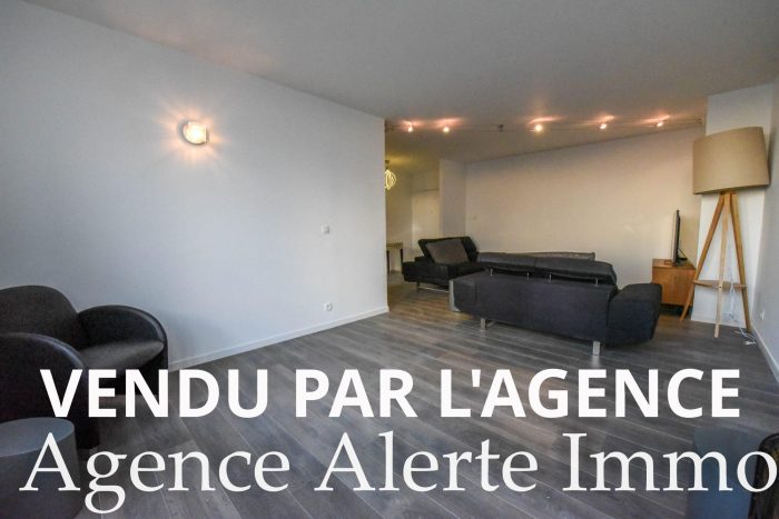 Appartement à vendre, 3 pièces - La Madeleine 59110