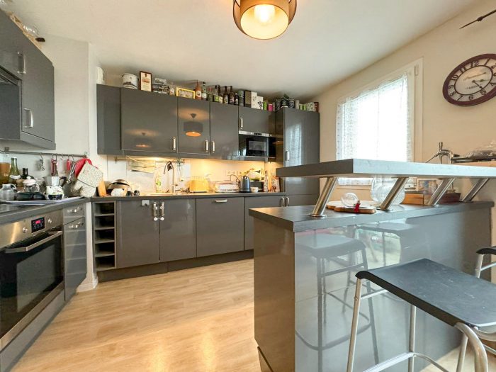 Appartement à vendre, 4 pièces - Lille 59000