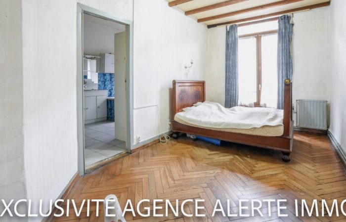 Immeuble à vendre, 300 m² - Lille 59000