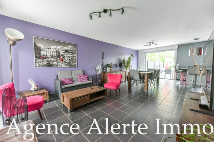 Maison individuelle à vendre, 6 pièces - La Chapelle-d'Armentières 59930