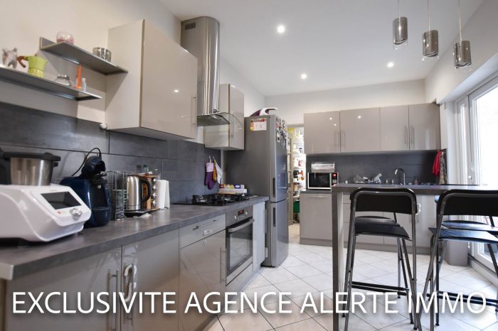 Maison à vendre, 5 pièces - Roubaix 59100