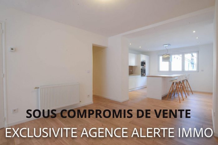 Maison à vendre, 5 pièces - Lille 59000